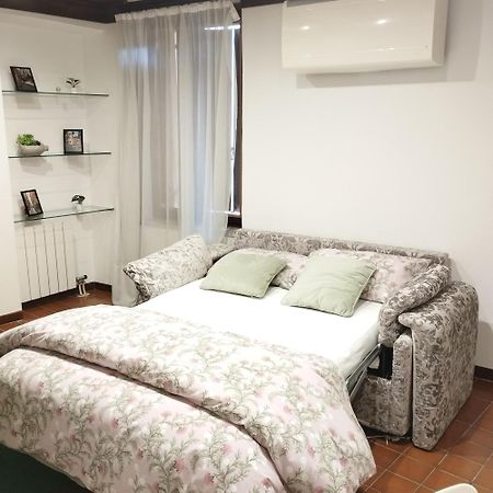 Al Vicoletto Apartment Verona Exterior photo